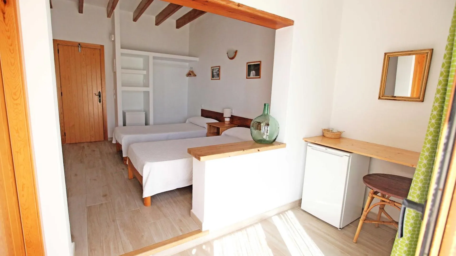 Hostal Marblau Ibiza Spagna